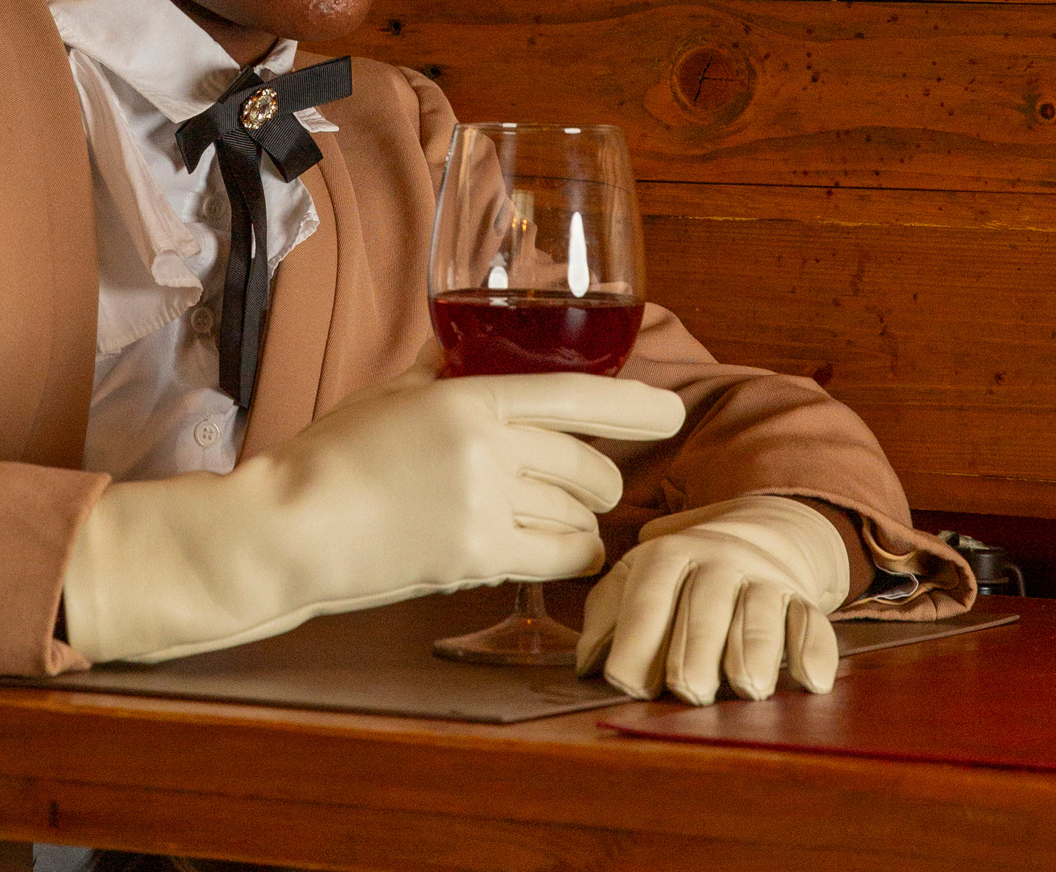 Guanti da donna classici in vera pelle metis foderati in seta lunghi 4 pollici