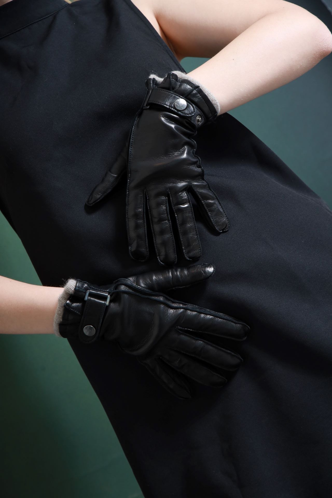 Gants femme doublés cachemire avec sangle