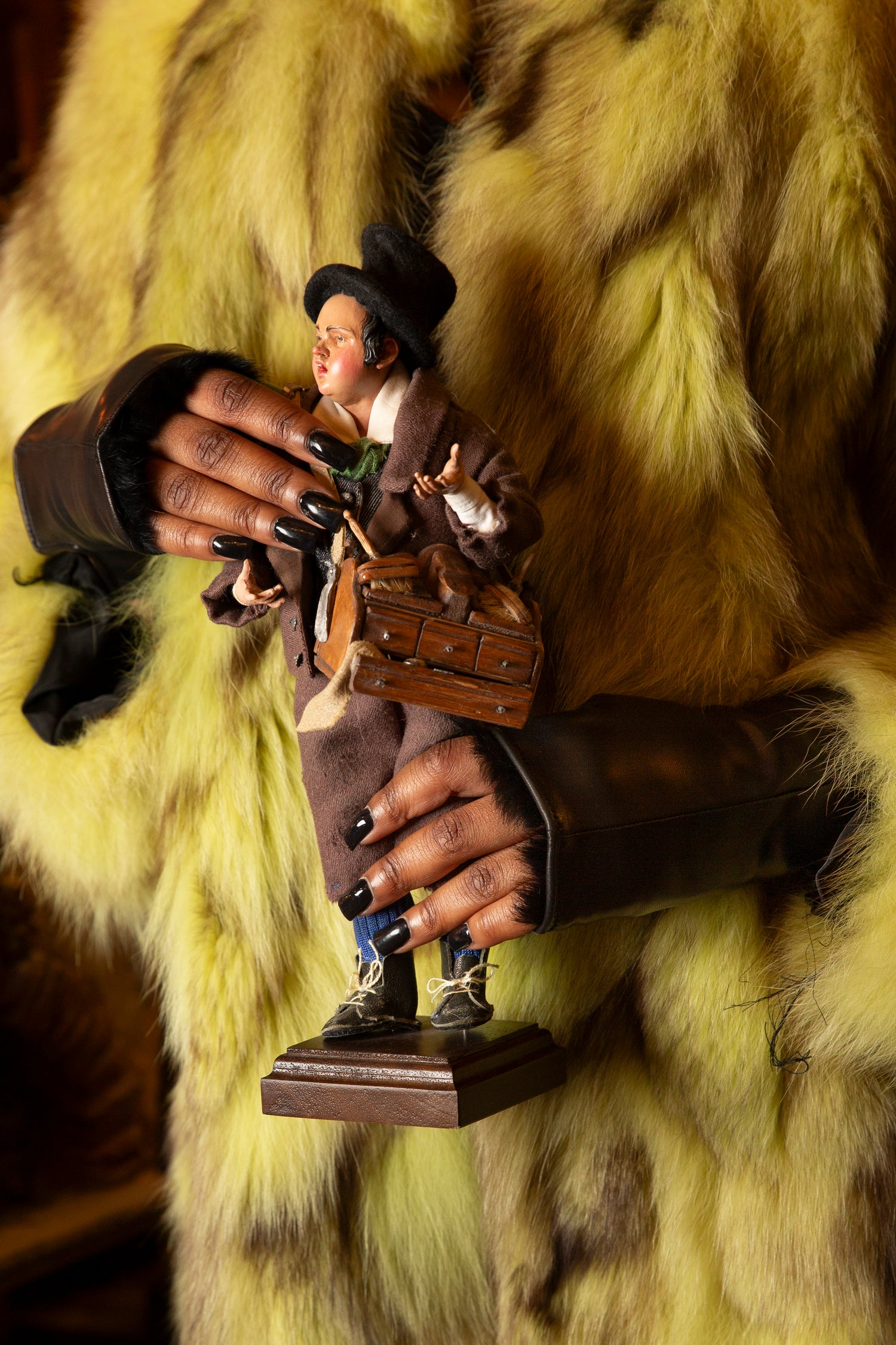 Guanti da donna senza dita in vera pelle metis con fodera in lapin nero